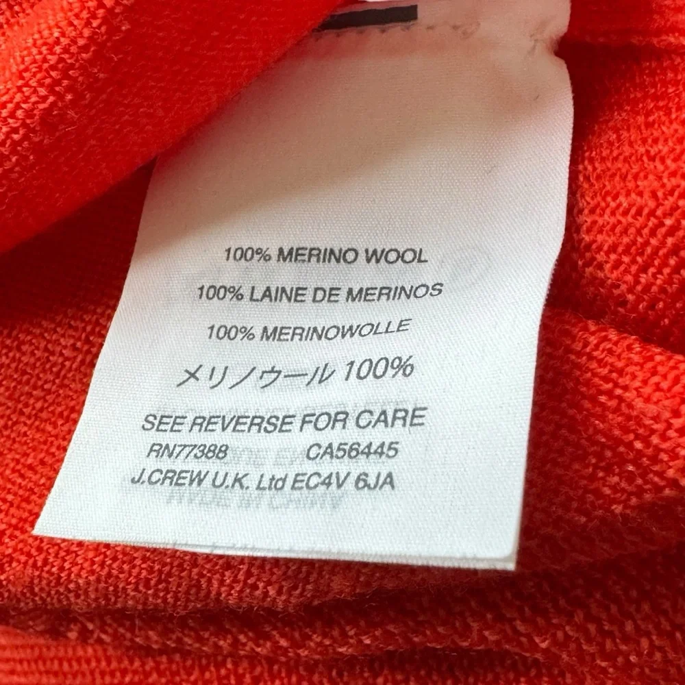 Women’s J Crew Size XXS Orange Merino Wool Lightweight Bow Front V-Neck Sweater